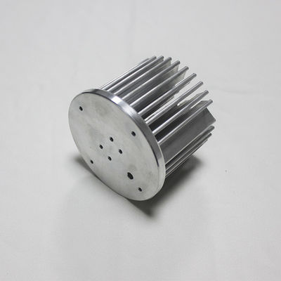Dissipatore di calore forgiato freddo di Pin Fin Type Aluminum Alloy per area e forma di dissipazione di calore
